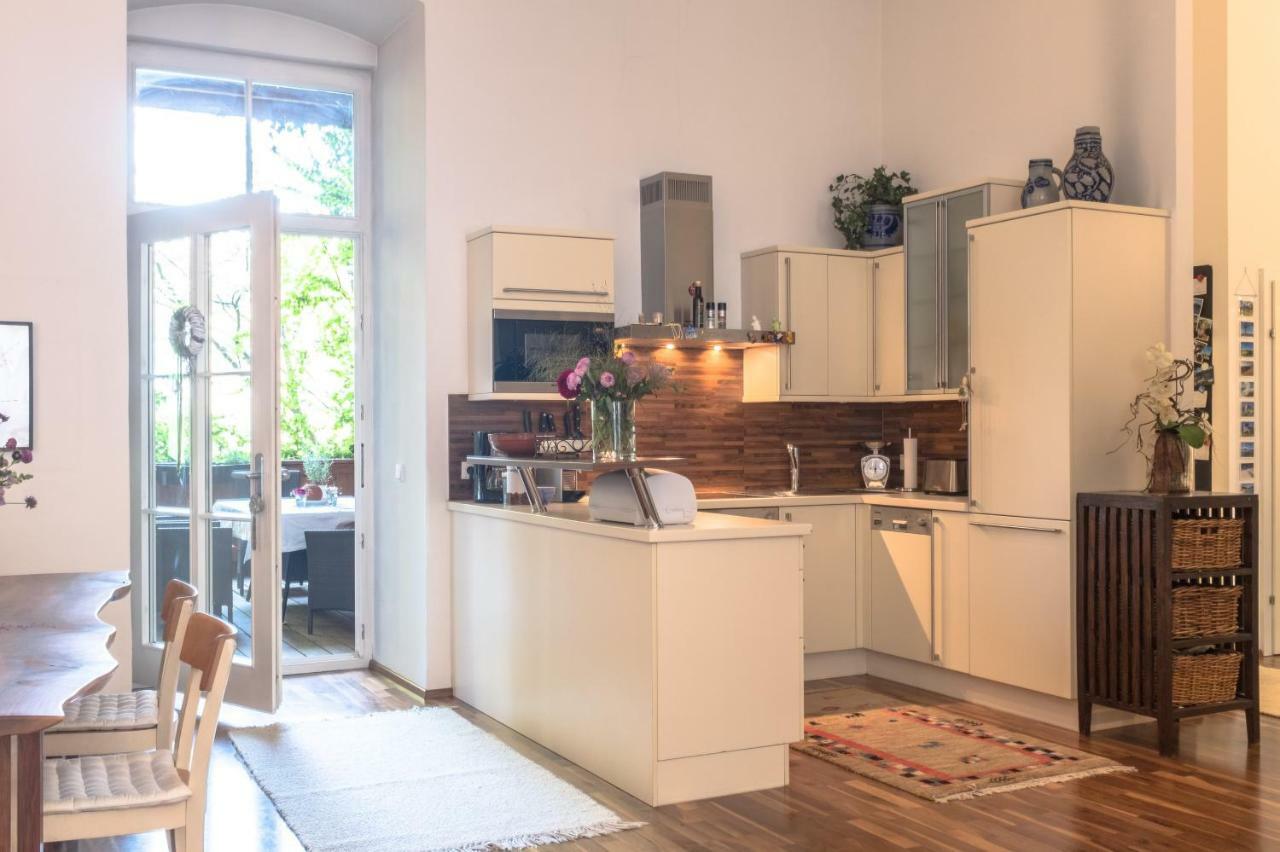 Spacious Old Town Luxury Apartment Linz Exterior photo